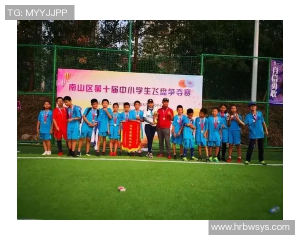 南京飞盘队耐力之争引发热议赛场背后的坚持与挑战 南京飞盘队耐力之争引发热议赛场背后的坚持与挑战