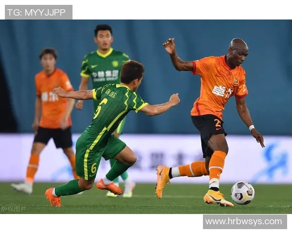 山东高速与广州激战正酣1718赛季精彩对决引发球迷热议 山东高速与广州激战正酣1718赛季精彩对决引发球迷热议